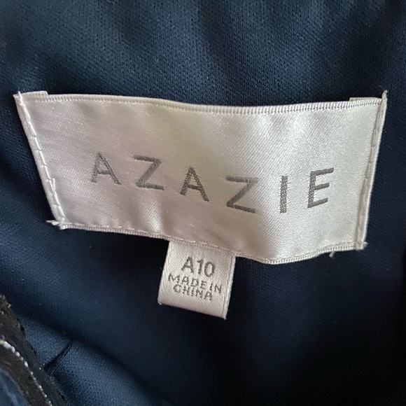 Azazie Tonya bridesmaid dress navy size A10 (I'm size 4/6 in dresses usually). - Picture 6 of 6
